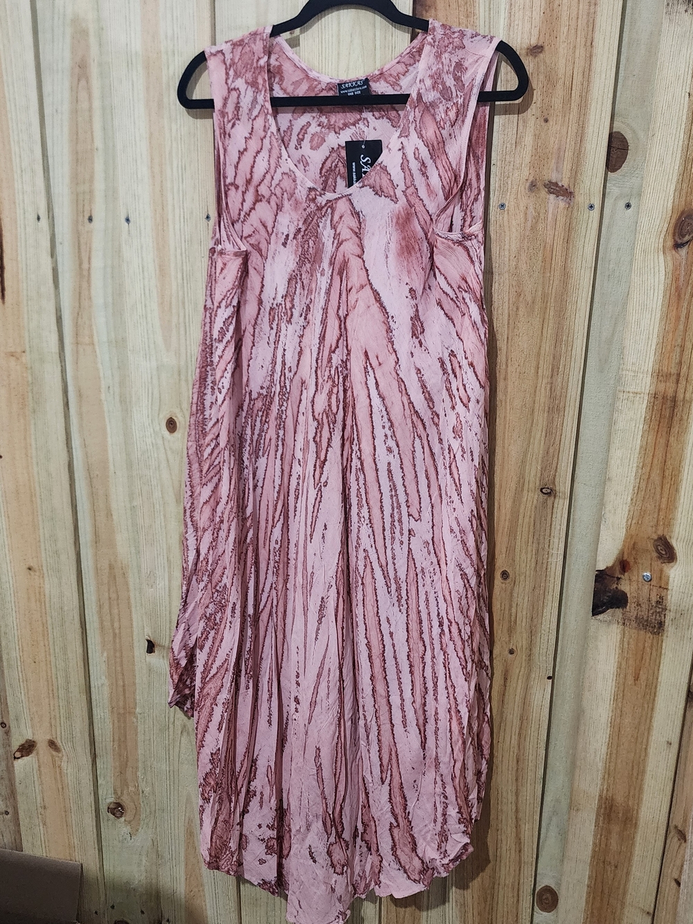 Sakkas Printed Sleeveless Maxi Dress. NWT Very FLOWY!!